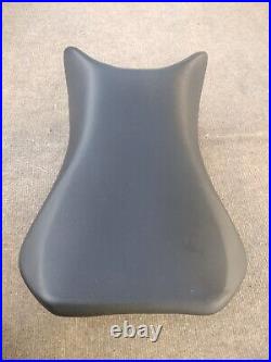 2003 Suzuki Sv 650 Sv650 Front Riders Seat Fits 2003 Model Only