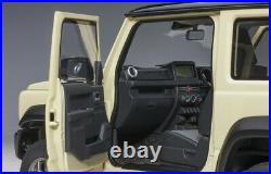 78510 AUTOart 118 Suzuki Jimny Sheller JB74 Ivory Metallic/Black Roof model car