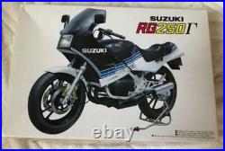 Aoshima Suzuki RG250? 1/12 Motorcycle Model Kit #16322