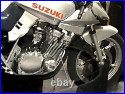 Auto-Art Limited Edition Suzuki Gsx1100S Sword 1/12 Collectible Model