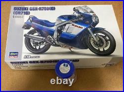 Hasegawa 1/12 Plastic model kit SUZUKI GSX-750 with blue spray from japan