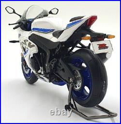 LCD Models 1/12 Scale 02136 Suzuki GSX-R R1000 Motorbike White/Blue