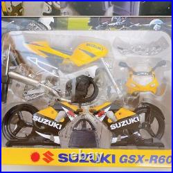 SUZUKI GSX-R600 Model Kit