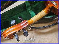 Suzuki Etude model 220 size 1/4 Violin, Japan. With case&bow, Very Good Condition