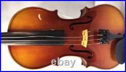 Suzuki No. 330 Size 4/4 violin, Japan, 1986. Very good condition