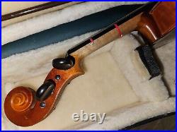 Suzuki model 2213 size 13 viola with case & bow. Japan. Very good condition