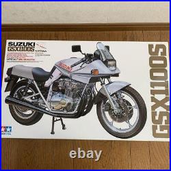 TAMIYA SUZUKI GSX1100S KATANA 16 scale model kit Big Scale 25 Unassembled japan