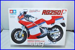 Tamiya Suzuki RG250? Full Options 1/12 Motorcycle Series 29 Model Kit #25901